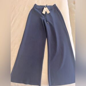 Spanx airessentials Wide-Leg Navy Pants M
